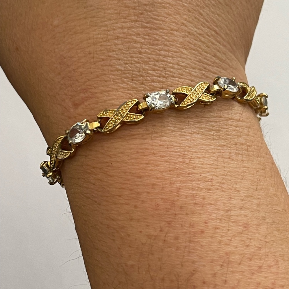 Oval diamanté classic gold tone metal X Link bracelet - Picture 2 of 7